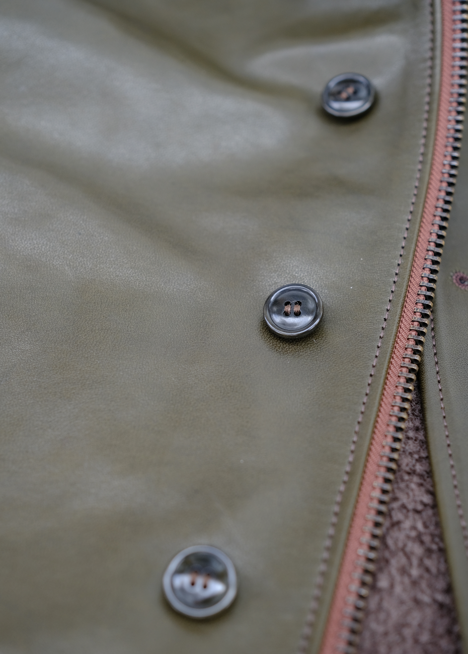 The Shop X Y&#39;2 Leather 1.3mm Olive Eco Horse N1 Deck Jacket